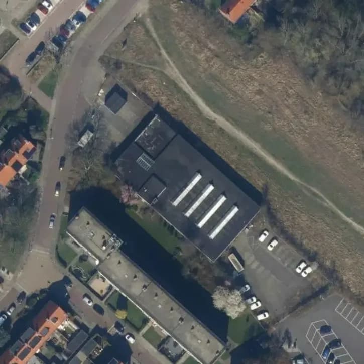 Verlaten Autogarage